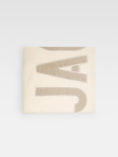 JACQUEMUS The embroidered Jacquemus plaid