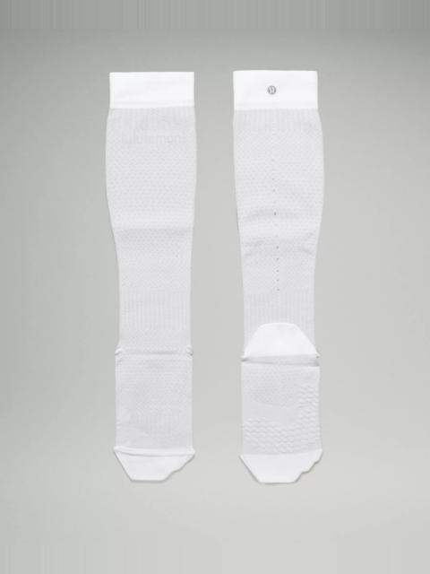 lululemon Women's MicroPillow Compression Knee-High Running Socks *Light Cushioning