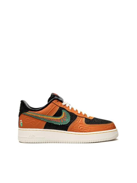 Air Force 1 '07 LX "Siempre Familia" sneakers