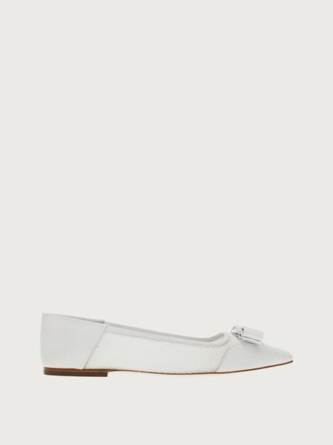 FERRAGAMO BI-MATERIAL BALLET FLATS WITH VARA BOW