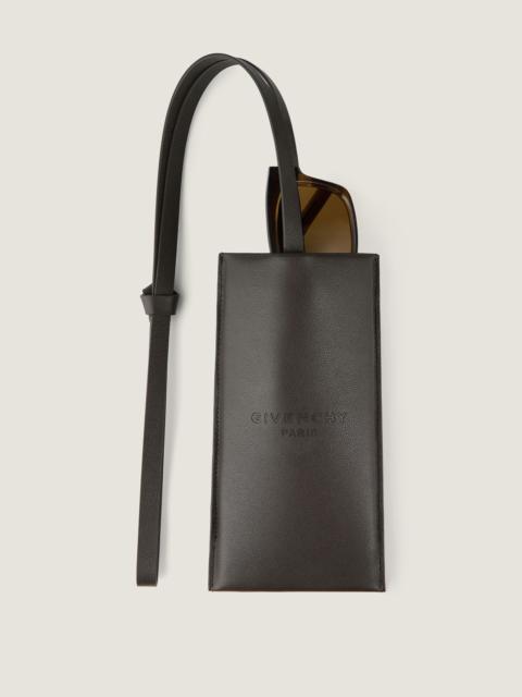 Givenchy ANTIGONA STAMPED SUNGLASSES CASE IN LEATHER