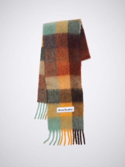 Acne Studios Mohair checked scarf - Chestnut brown/yellow/green