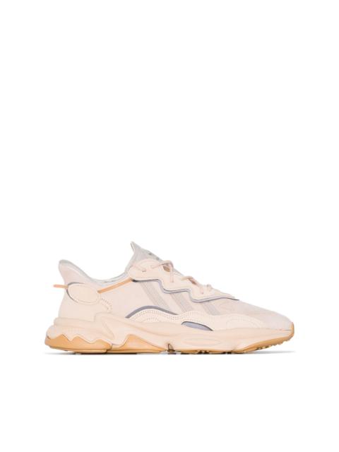 Ozweego St. Pale sneakers