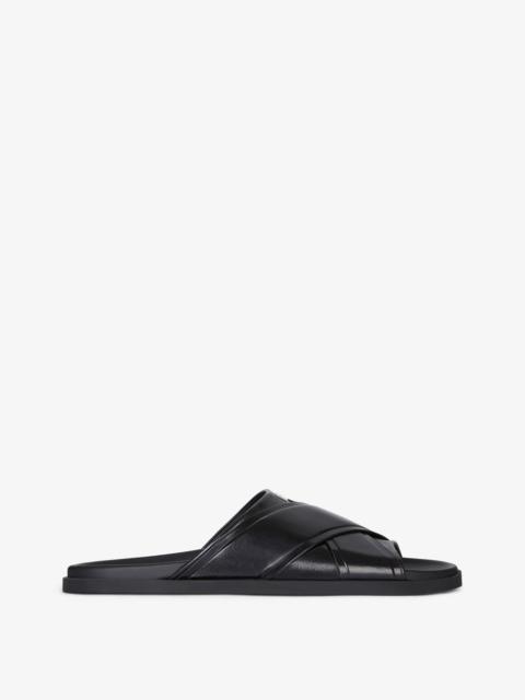 G PLAGE FLAT SANDALS IN LEATHER