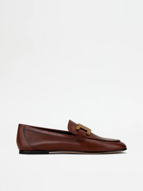 Tod's KATE LOAFERS IN LEATHER - BROWN