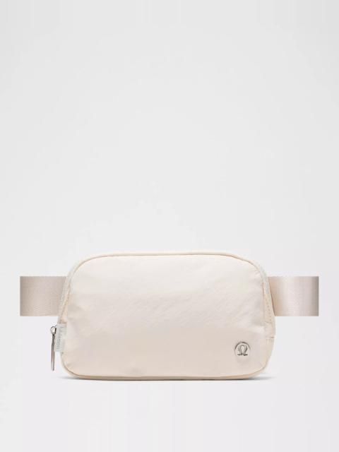 lululemon Everywhere Belt Bag 1L
