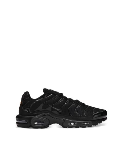 Nike Air Max Plus "Triple Black" sneakers