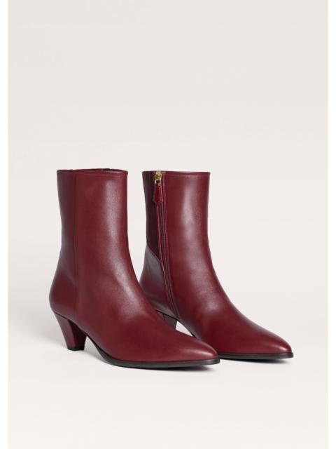 ME+EM Taper Heel Point Boot