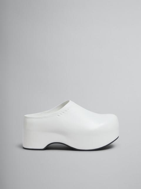 WHITE LEATHER CHUNKY CLOG SABOT