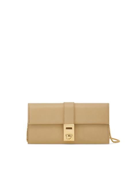 FERRAGAMO Hug wallet