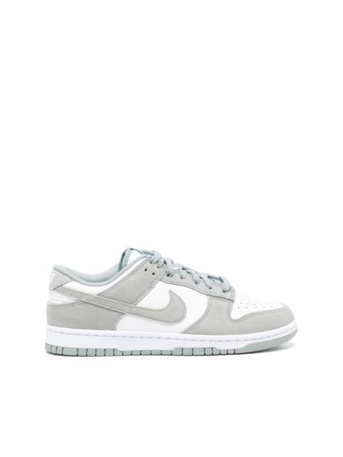 Dunk Low Retro sneakers