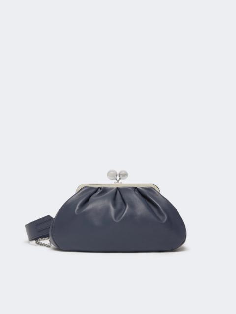 WEEKEND Max Mara CUBICO Medium sheepskin Pasticcino Bag - ULTRAMARINE