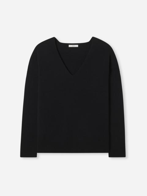 CO V-Neck Sweater in Cashmere