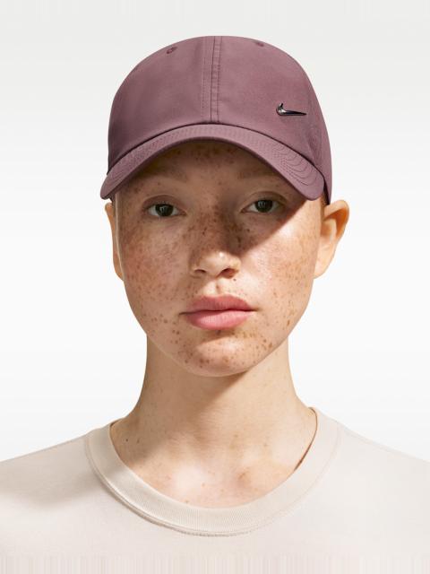 Nike Nike Dri-FIT Club Unstructured Metal Swoosh Cap