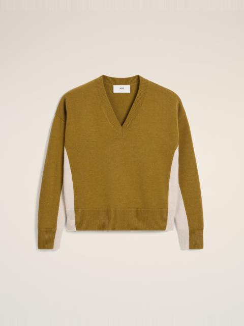 AMI Paris KHAKI WOOL KNIT BICOLOR V NECK SWEATER