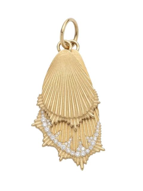 FOUNDRAE Butterfly Wings - Large Medallion