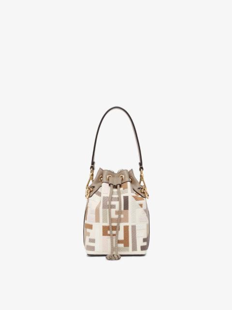 Fendi Baguette Chain Midi Denim Shoulder Bag – Cettire