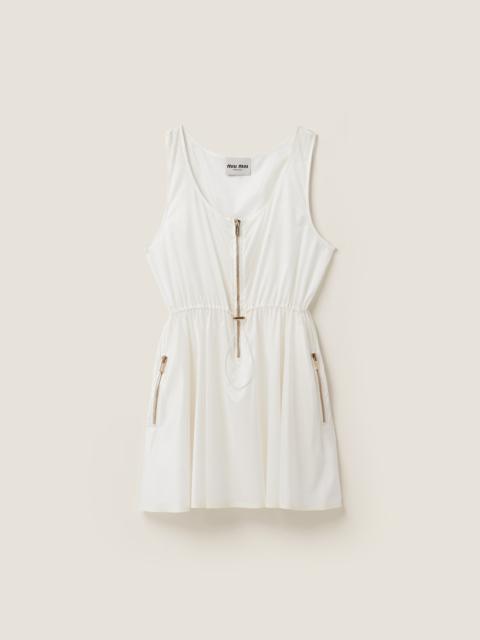 Sleeveless technical silk dress