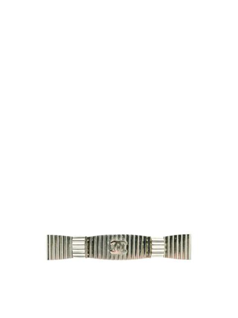 CHANEL Chanel Interlocking CC Stylised Bow Hairslide 2016