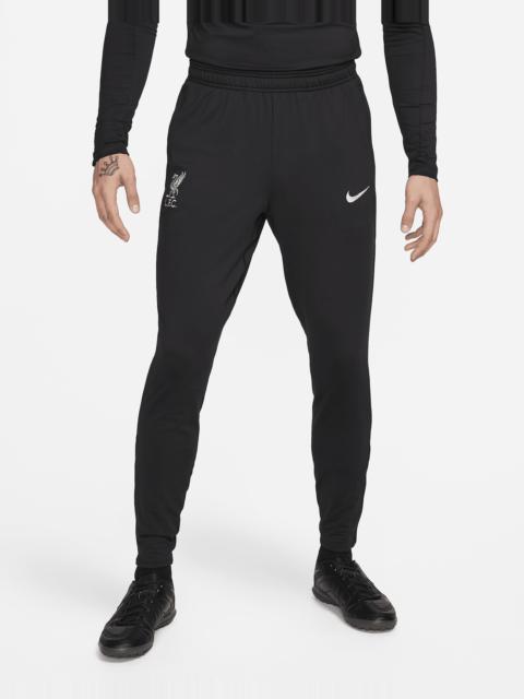 Liverpool FC Strike Nike Men's Dri-FIT Soccer Knit Pants