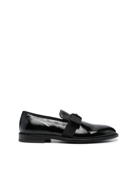 Moschino logo plaque bow-detail loafers