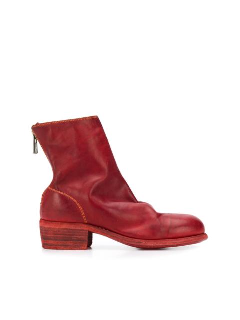 Guidi cracked-effect ankle boots