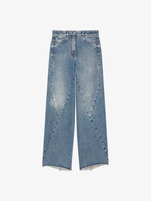 OVERSIZED JEANS IN DENIM WITH STITCHING DETAILS