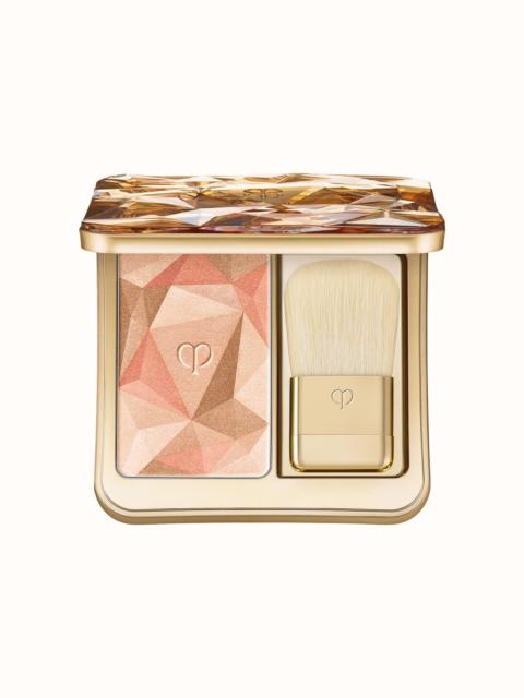 Clé de Peau Beauté The Luminizing Face Enhancer