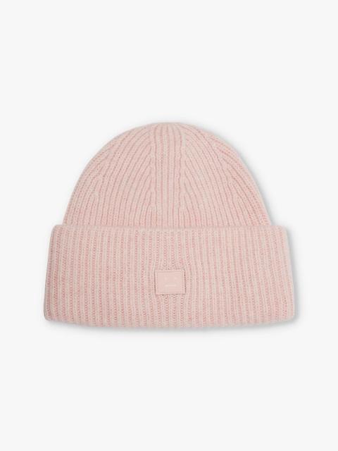 Face logo-patch wool beanie