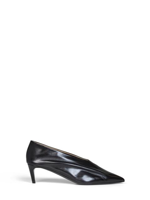 KHAITE Black glazed leather Miriam pumps