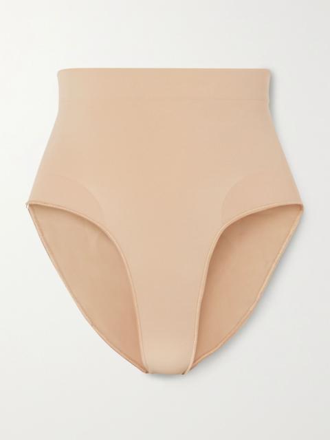 SKIMS Seamless Sculpt Mid Waist Brief - Clay Beige