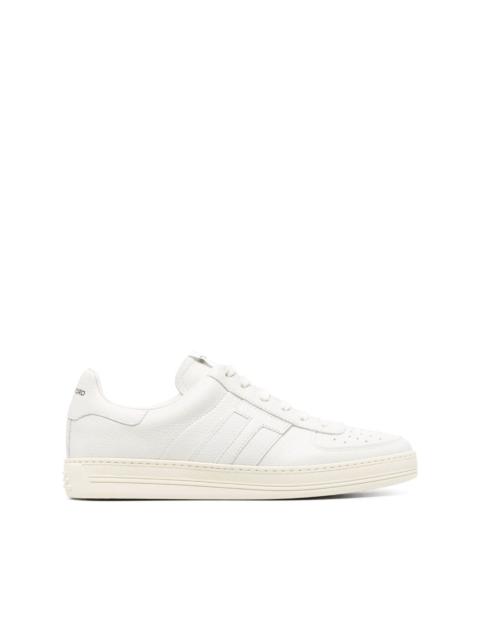 logo-patch low-top leather sneakers