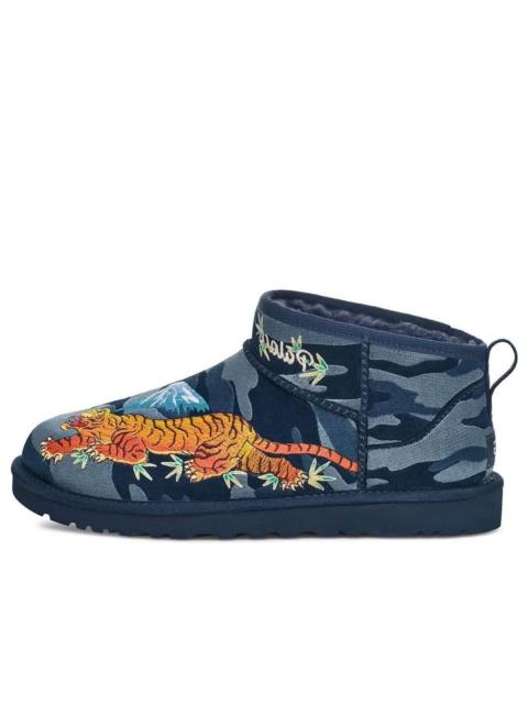 UGG (WMNS) UGG x Palace Classic Ultra Mini Boot 'Navy Camo' 1172071-BCM