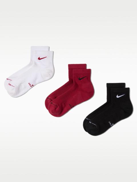 Nike Nike Everyday Elevated Ankle Socks (3 Pairs)