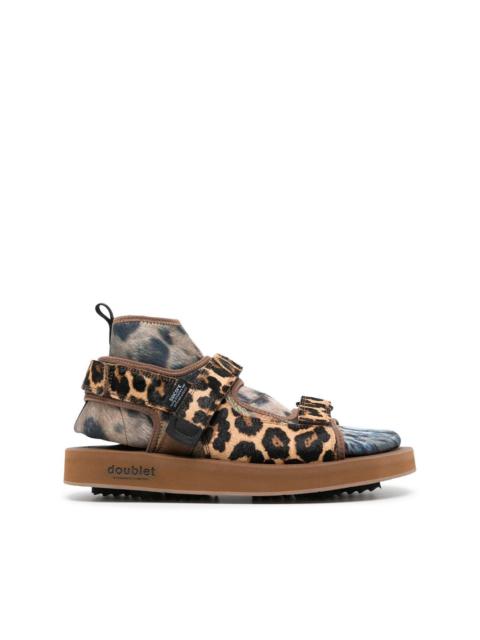 doublet animal-foot layered sandals