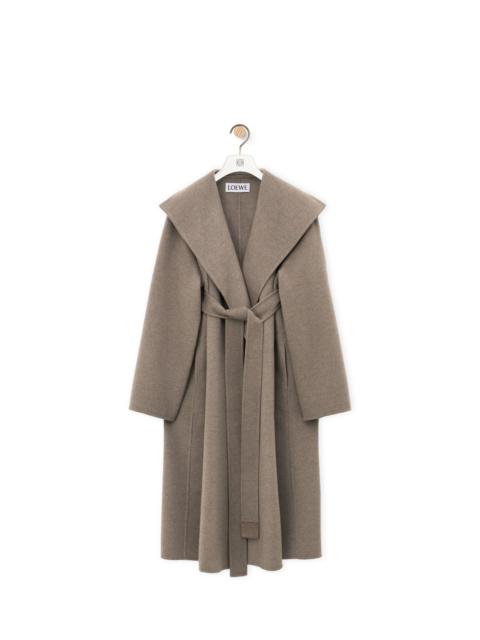 Belted coat in wool and cashmere