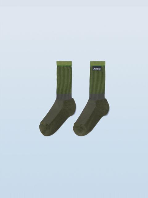 JACQUEMUS Les chaussettes à l'envers