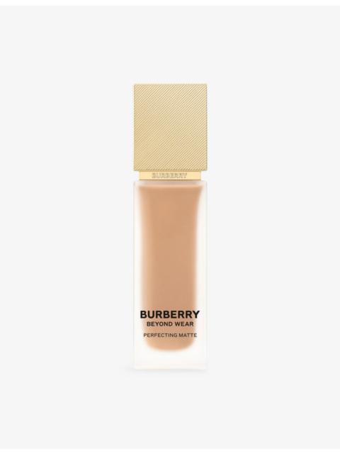 Burberry Beyond Wear Perfecting Matte foundation 30ml
