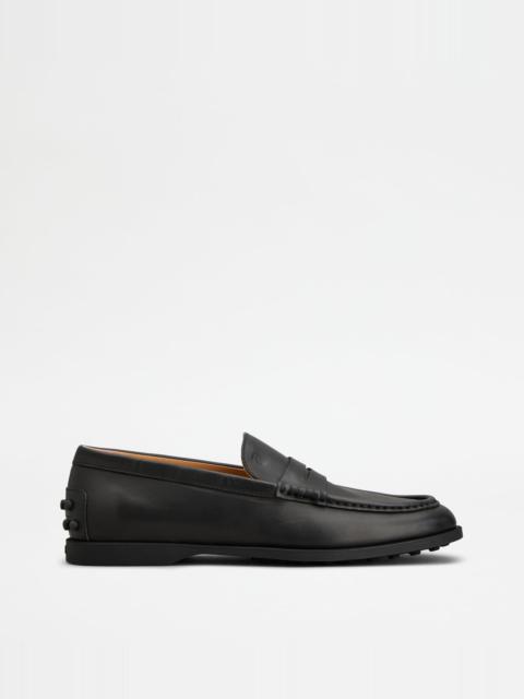 Tod's LOAFERS IN LEATHER - BLACK