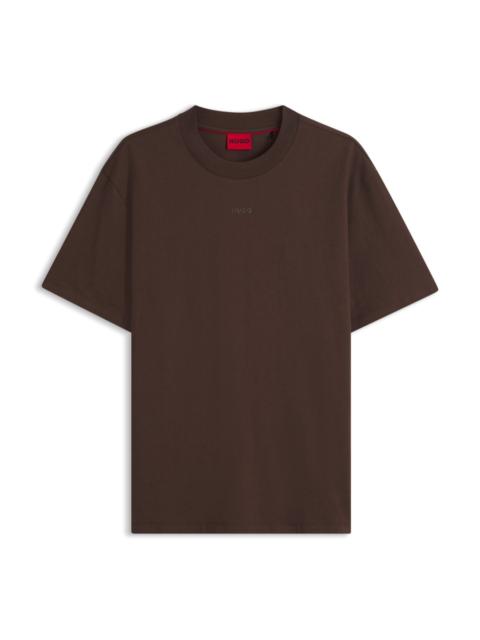 HUGO RELAXED-FIT T-SHIRT WITH CENTERED LOGO DETAIL