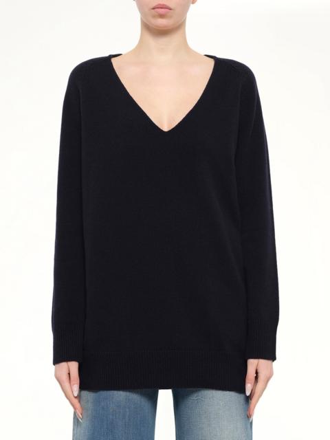 MM6 Maison Margiela V-Neck Wool Sweater in Navy