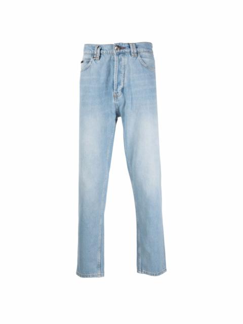 Iconic carrot-cut jeans