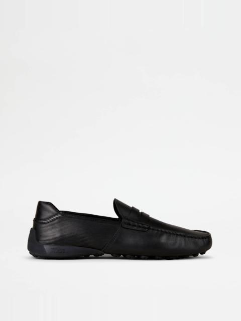 LOAFERS IN LEATHER - BLACK