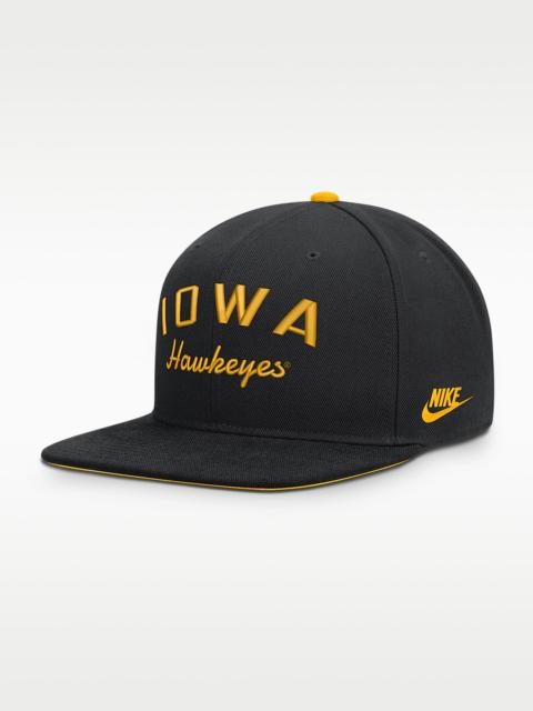 Nike Iowa Legacy Pro Men's Nike Dri-FIT College Adjustable Hat