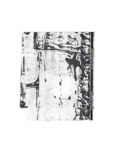 Alexander McQueen logo-stripe abstract-print scarf