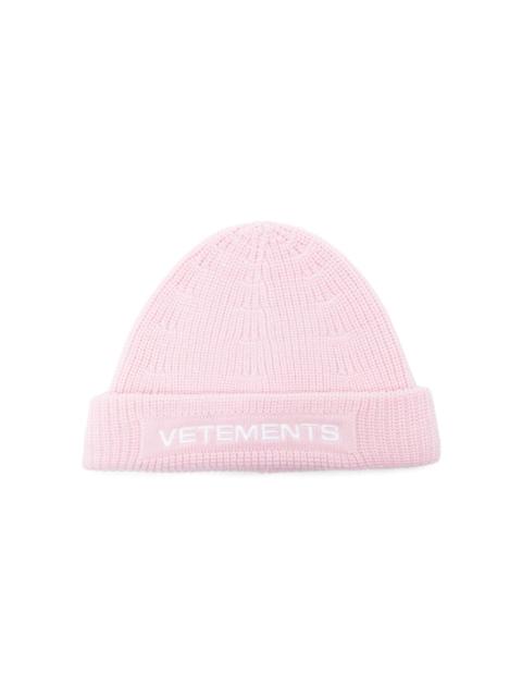 logo-embroidered merino beanie