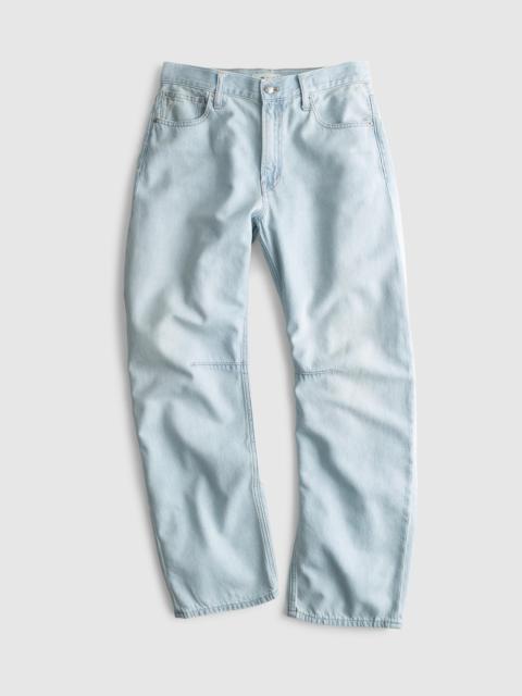 Madewell The Darted Barrel-Leg Jean in Airy Denim