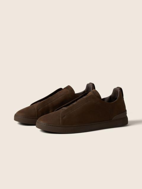 DARK BROWN TRIPLE STITCH™ SECONDSKIN SNEAKERS