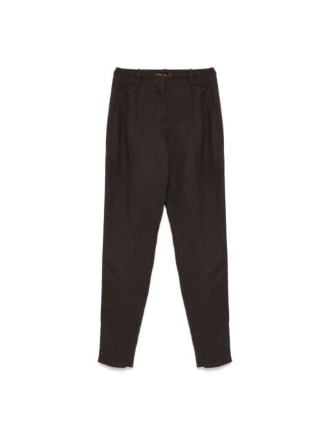 pleated pants