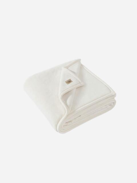 UGG ® Coco Throw 50" x 70" Polyester Blankets in Snow